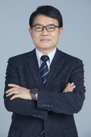 梅敬成